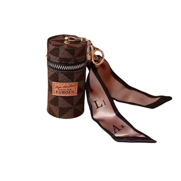 Luxury Leather Lipstick Organizer - 1.9"W x 1.9"L x 3.8"H - Picture 1 of 9